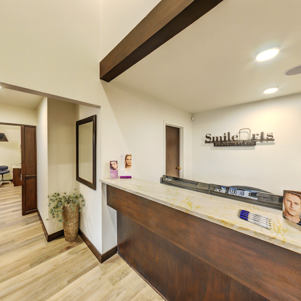 SmileArts Dental